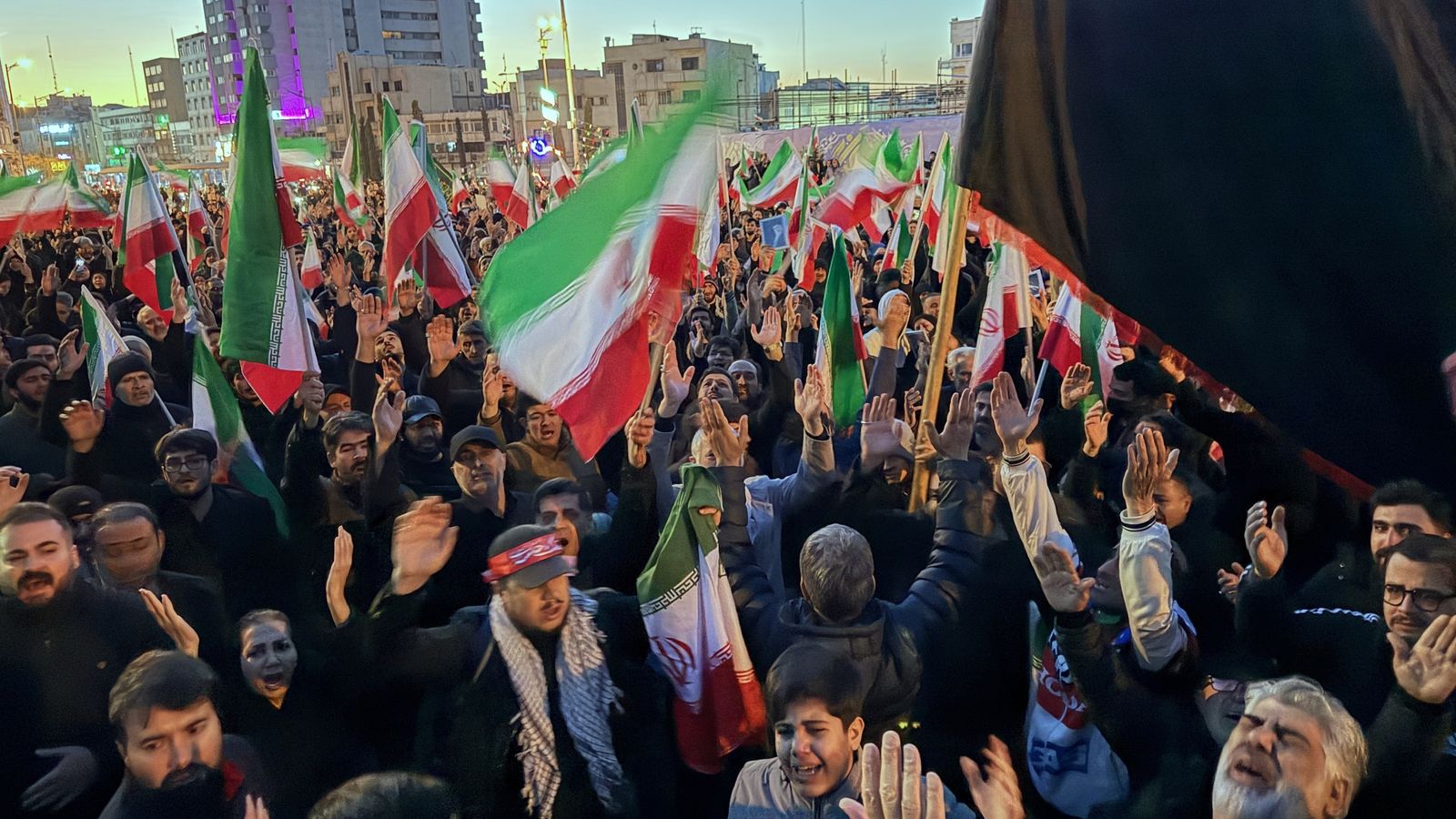Iran’s regime looks vulnerable – but clerics and their supporters still control the streets | World News